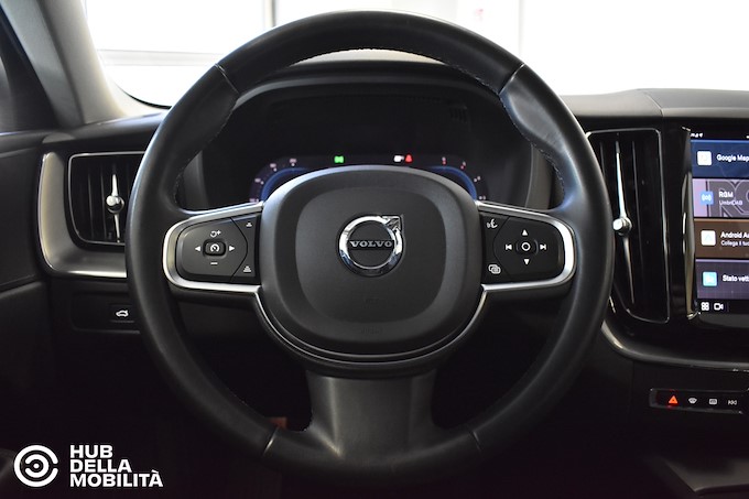 VOLVO XC60 B4 (d) automatico Core